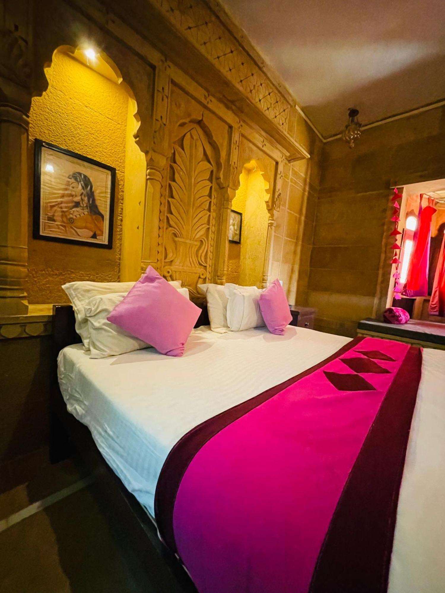 Hotel Nirmal Haveli Джайсалмер Экстерьер фото