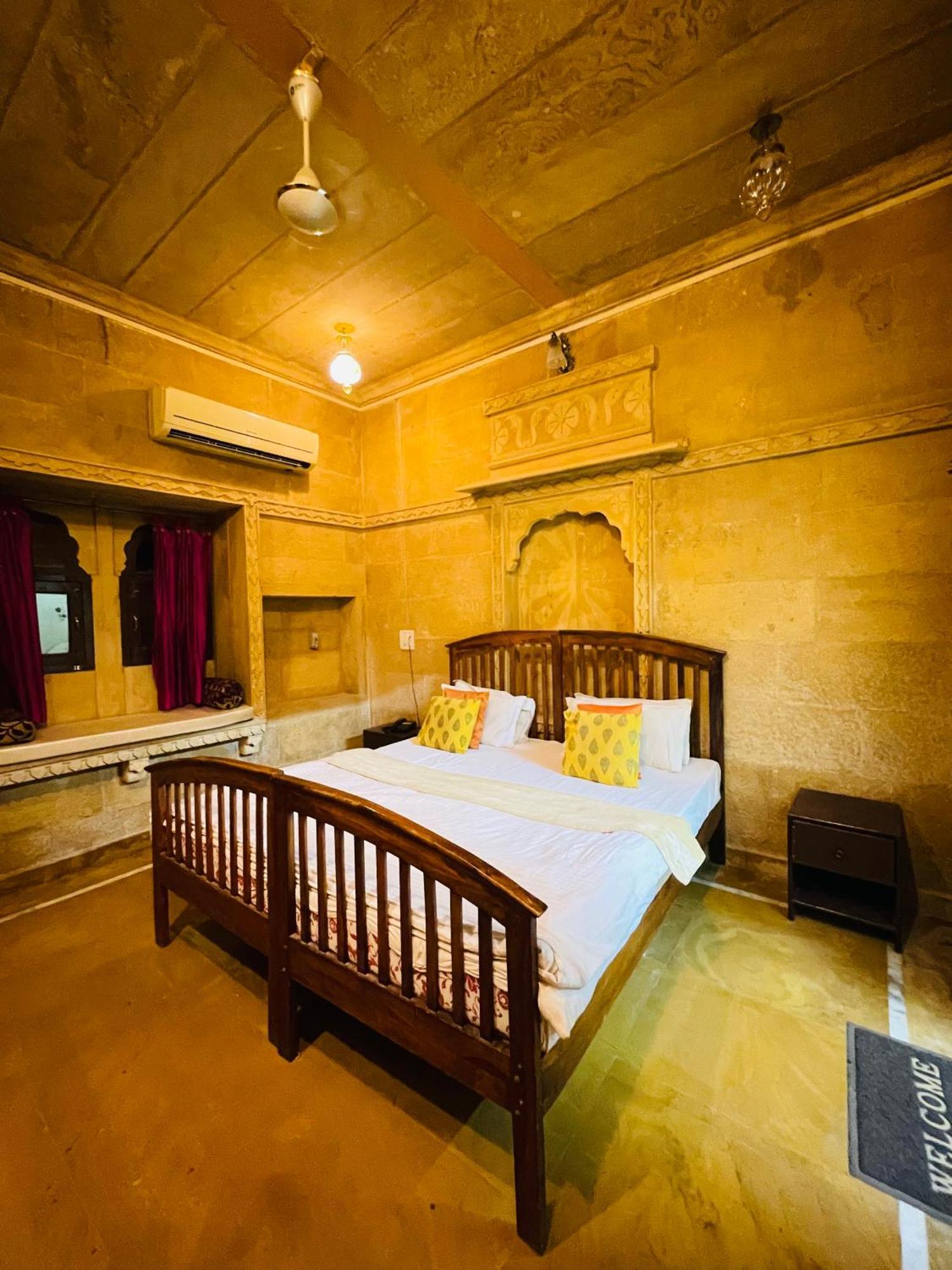 Hotel Nirmal Haveli Джайсалмер Экстерьер фото