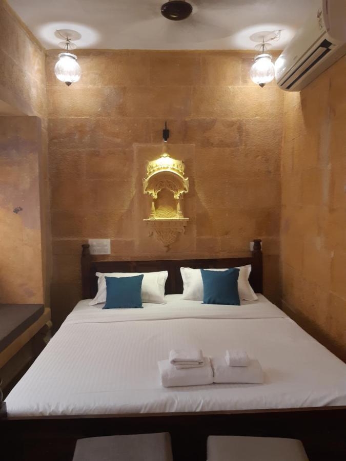 Hotel Nirmal Haveli Джайсалмер Экстерьер фото