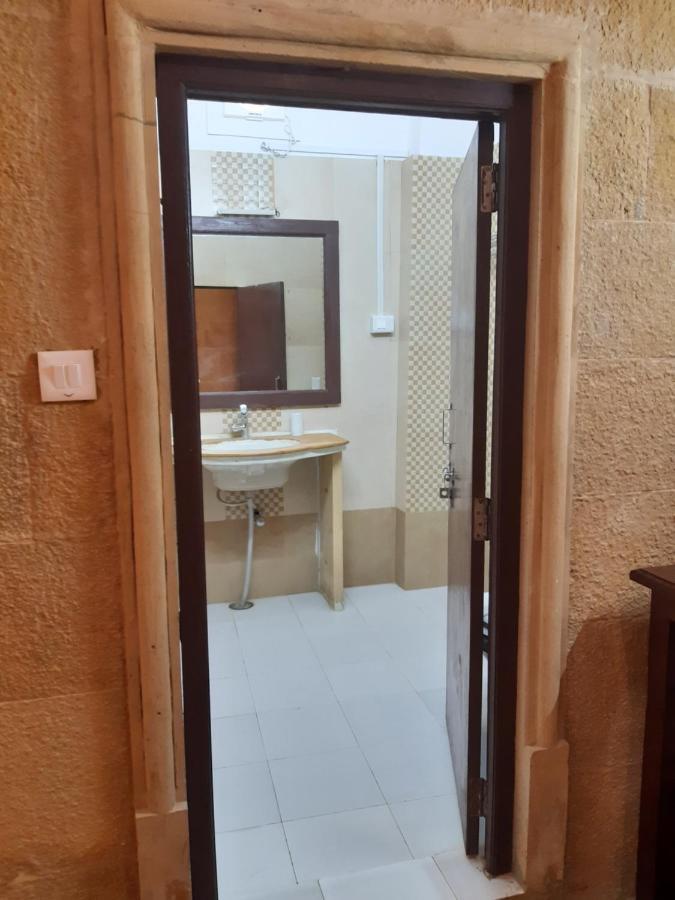 Hotel Nirmal Haveli Джайсалмер Экстерьер фото