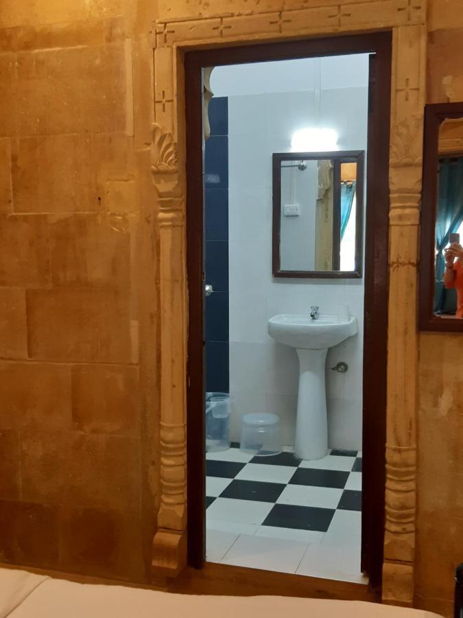 Hotel Nirmal Haveli Джайсалмер Экстерьер фото