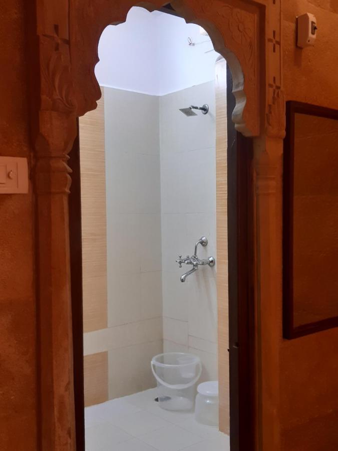 Hotel Nirmal Haveli Джайсалмер Экстерьер фото
