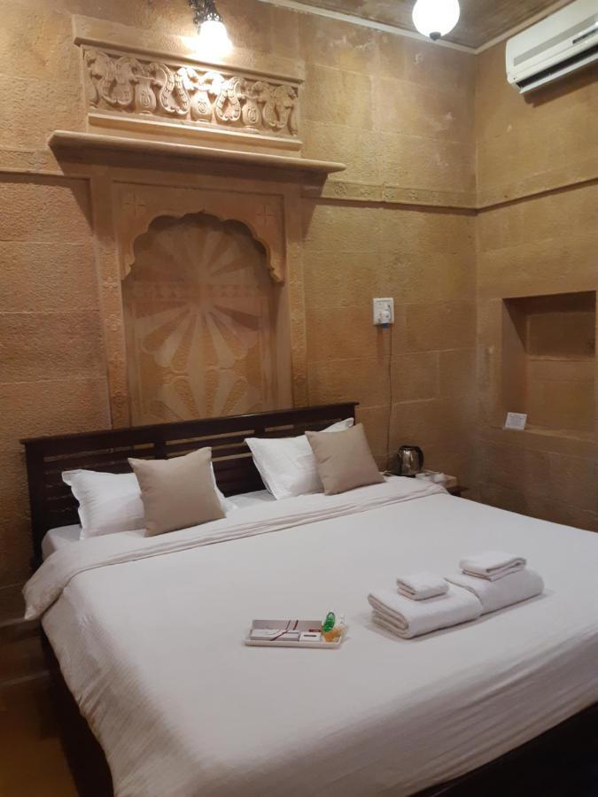 Hotel Nirmal Haveli Джайсалмер Экстерьер фото